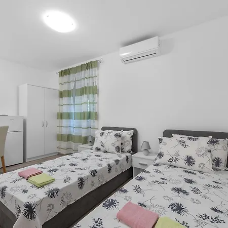 Pomerio Апартаменты Риека